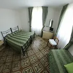 Arianna Hotel 3*