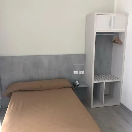 Arianna Szálloda Tonfano